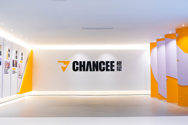 物業(yè)小區(qū)掃地機(jī)該怎么選擇?